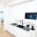 Διαμέρισμα Marina Borghetto Bilocale 2 Letti Matrimoniali Pool E Parcheggio Incluso