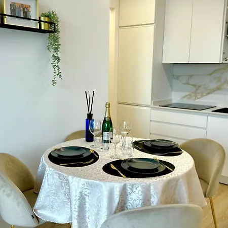 Marina Borghetto Bilocale 2 Letti Matrimoniali Parcheggio Omaggio * Borghetto Santo Spirito